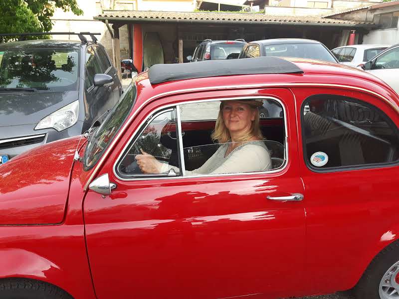 Tour in a vintage FIAT 500